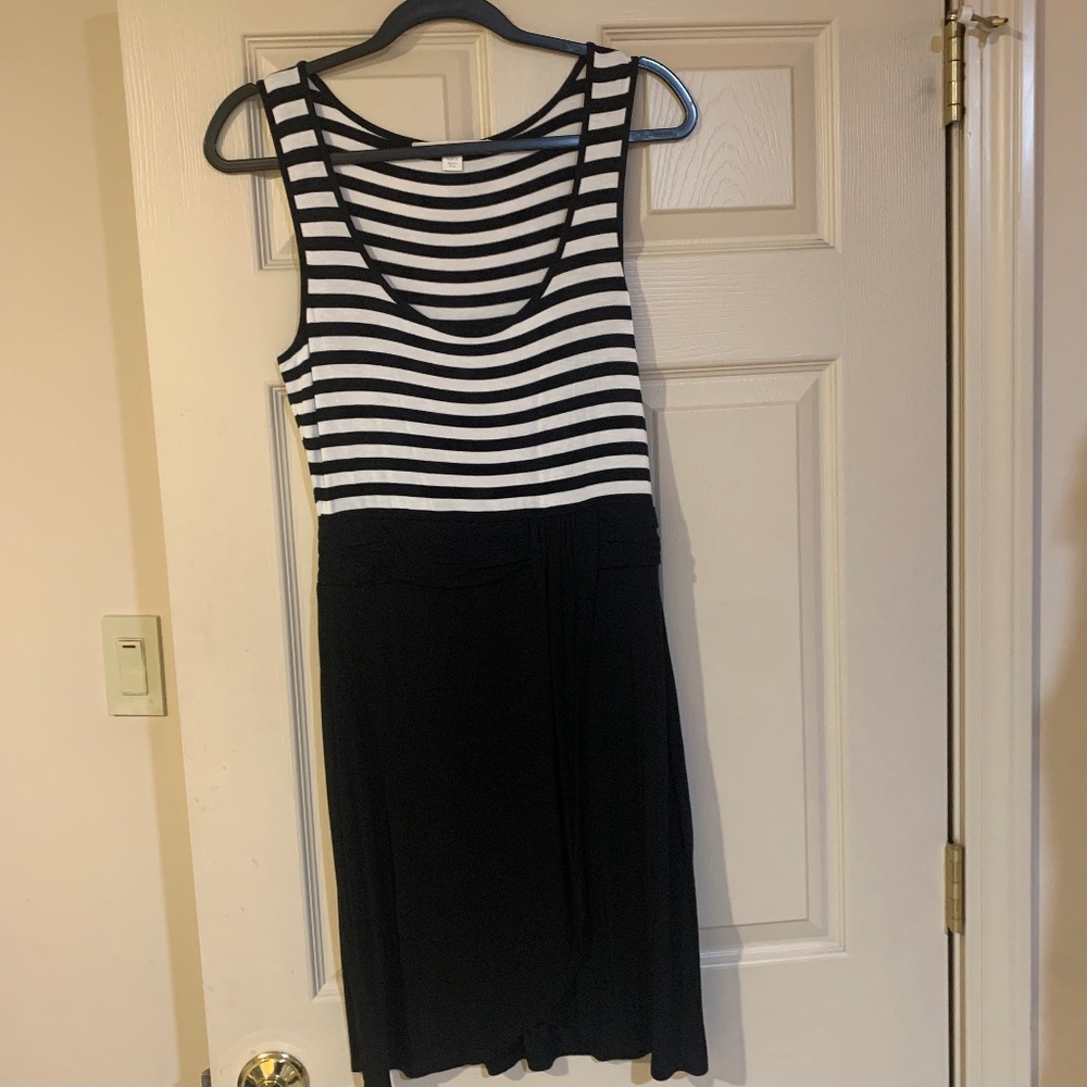 Boston Proper Black/White Striped Sleeveless Dress sz S